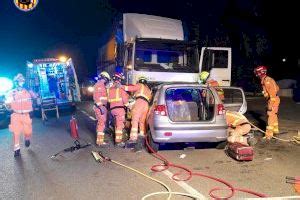 Accidente Tr Fico Alzira Brutal Accidente En Alzira Entre Un Cami N Y