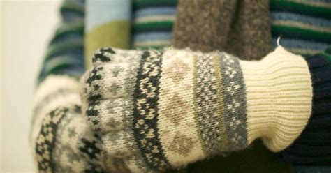 Reusable Hand Warmers To Stay Warm This Winter