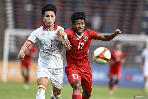 Vietnam Raih Perunggu Sepak Bola SEA Games ANTARA News Kalimantan