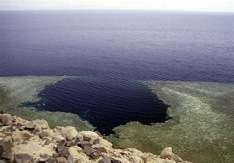 Blue Hole In Egypt The Most Dangerous Dive Spot In The World Which