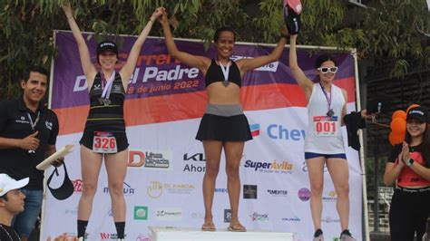 Festejos Yajaira Camacho Y Alejo Valenzuela Ganan Carrera Del D A Del