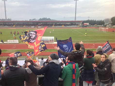 MACERATESE CIVITANOVESE IN CAMPO È LORA DEL DERBY GUARDA LE FOTO