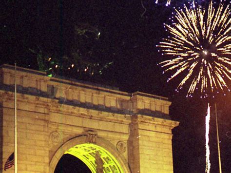 New Year's Eve fireworks in NYC including where to watch