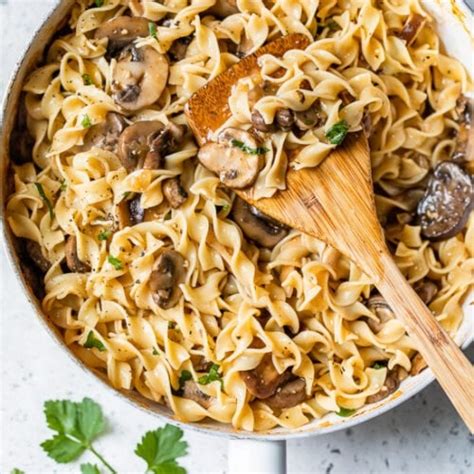 Vegetarian Mushroom Stroganoff Skinnytaste