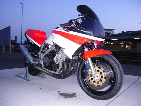 Yamaha FZ 750 | Yamaha fz, Hot bikes, Yamaha