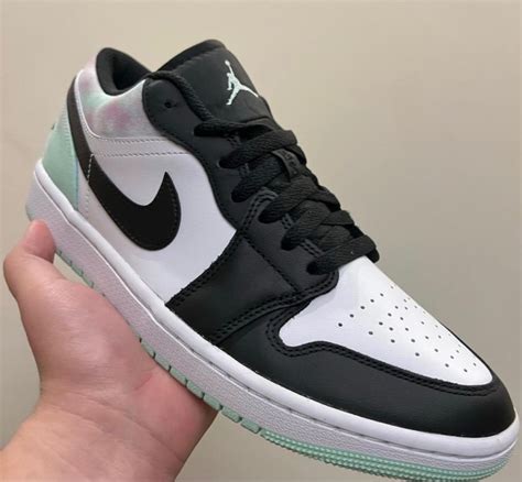 Nikeair Jordan Low Mid Se Zen Master Up To Date