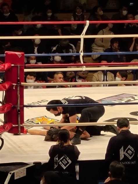 サーバル On Twitter 第4試合 初代knock Out Blackスーパーバンタム級（55kg）王座挑戦者決定戦 3分3r（延長