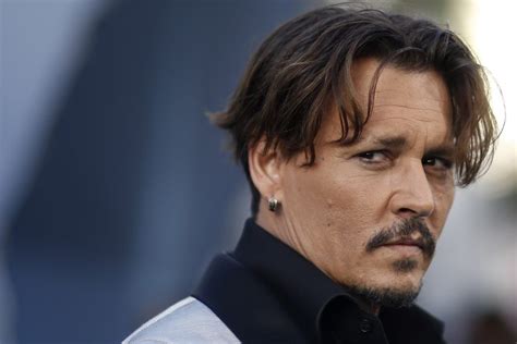 Johnny Depp Roubado Em Milh Es De Euros