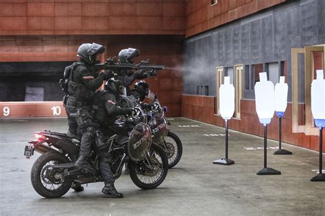 Badass Special Troops On Motorcycles Get Involved In Embarrassing