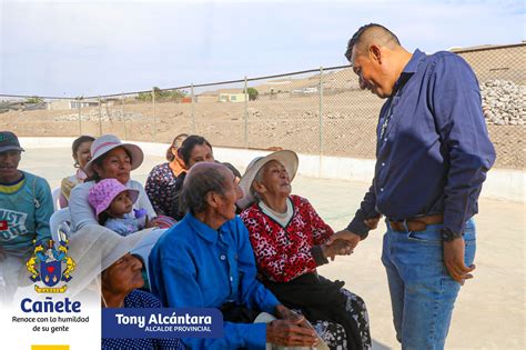 Productiva Reuni N Sostuvo Alcalde Tony Alc Ntara Con Vecino Del C P