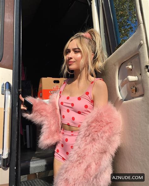 Sabrina Carpenter Sexy And Hot Photos November 2018 January 2019