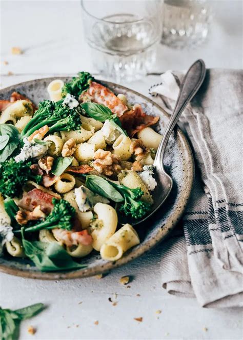 Koude Pastasalade Met Walnotenpesto Uit Paulines Keuken