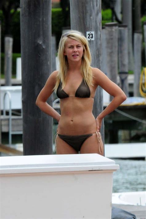 Julianne Hough Exposing Fucking Sexy Body And Hot Ass In Bikini Porn