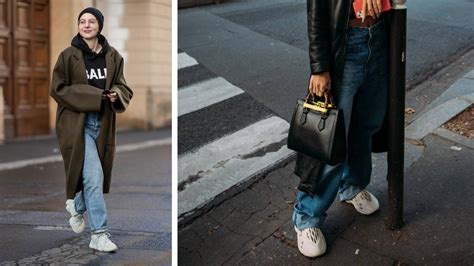 Cómo Llevar Jeans Con El Ruedo Doblado Y Tenis En Primavera 2023 Vogue