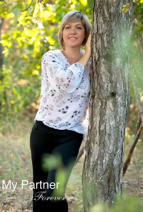 Ukrainian Woman Seeking Men Marina from Zaporozhye, Ukraine