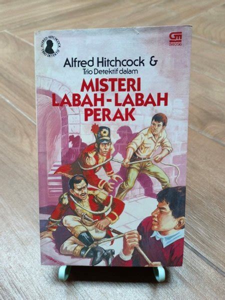 Jual Alfred Hitchcock Trio Detektif 8 Misteri Labah Labah Perak