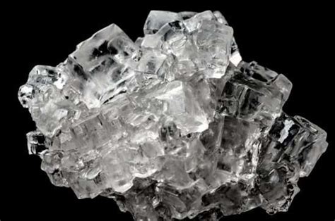 Researchers unlock another piece of the puzzle that is crystal growth