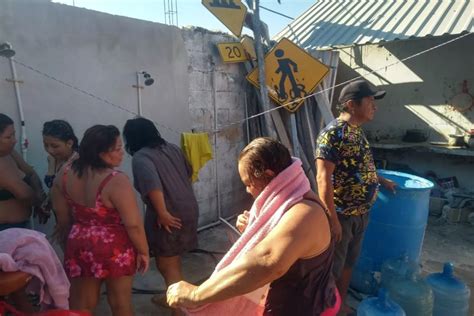 M S De Mil Visitantes De El Cuyo Se Quedan Sin Agua Durante Sus