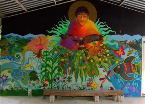 Niños y jóvenes elaboran murales