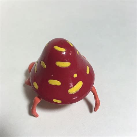 Parasect Tomy Pokemon Mini Figure Cgtsj Nintendo Vintage