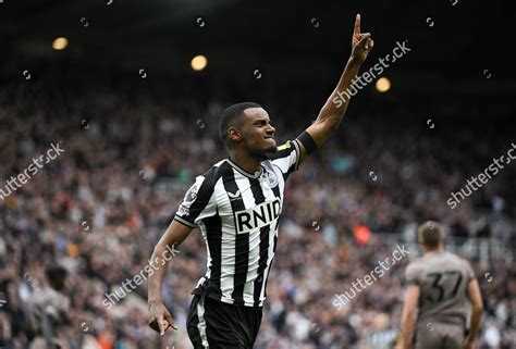 Alexander Isak Newcastle United Celebrates Scoring Editorial Stock ...