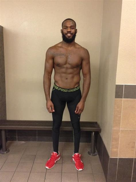 Jon Jones Upper Body Of A Heavyweight And Lower Body Of A Flyweight Ign Boards