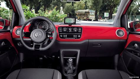 Volkswagen UP! | Interior