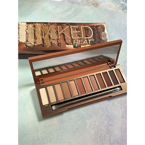 失心瘋頻道 現貨Urban decay naked 12色眼影盤 HEAT 南瓜盤 衰敗城市 即期24 08 國外 蝦皮購物