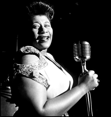 Ella Fitzgerald 100 Anos Efemérides Do éfemello