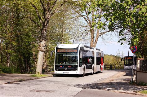 Fotos Vom Ecitaro Gelenkbus Elektrobus Bei Der Vhh In Hamburg