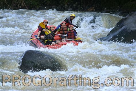 Arung Jeram Magelang Progo Atas Arung Jeram Sungai Elo Progo