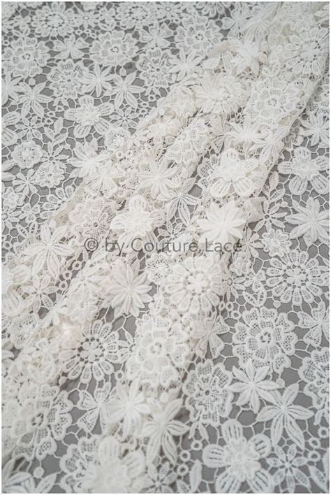 L20 199B 3D Flower Lace Fabric Guipure Lace Fabric With 3D Flowers