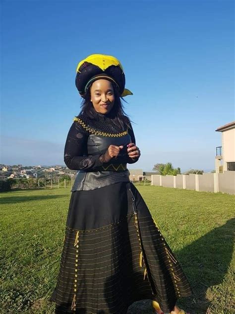 Pin By Lungi Ndou Events On Xhosa Stunning Attires Xhosa Attire