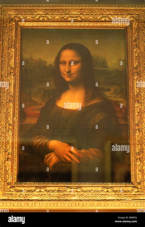 Mona Lisa Di Leonardo Da Vinci In Gran Galleria Del Museo Del Louvre A