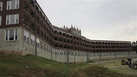 Waverly Hills Sanatorium [Kentucky, USA] : r/AbandonedAsylums