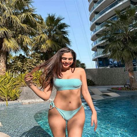 Model Mehak Ghai Looks Fantabulous In These Bikini Pictures The Live Nagpur