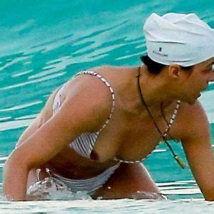 Michelle Rodriguez Nip Slip Lesbian Actress Is Sexy 8568 The Best