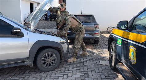 Caminhonete Roubada H Um Ano No Interior De Pernambuco Recuperada