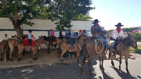 FOTOS veja como foi a cavalgada da 37ª Expojipa fotos em Rondônia g1