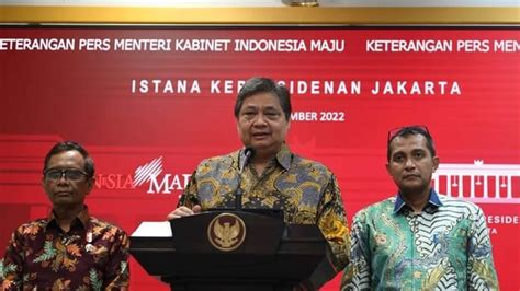 Airlangga Klaim Pengesahan Uu Cipta Kerja Beri Manfaat Ekonomi