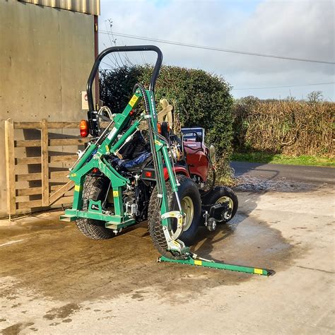 Wessex Tractor Hedge Cutter Machine Serve