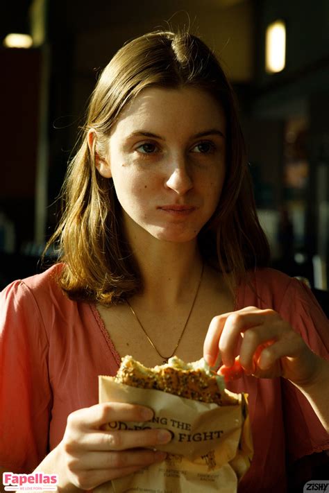 Zishy Aka Zishylives Nude Leaks Fapellas