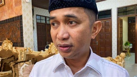 Walikota Balikpapan Minta Warga Bongkar Sendiri Bangunan Di Lokasi