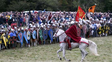 Battle Of Hastings Thousands In England Re Enact Historical Event On