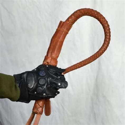 Horse Riding Whip Equestrian Leather Horsewhip - SPORTSORION