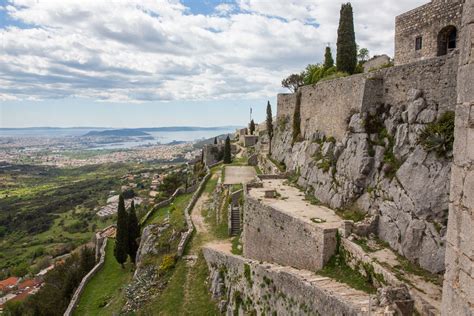 Klis Fortress | Earth Trekkers