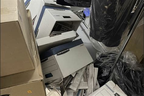 New Photos Expose Truly Chaotic Way Trump Stored Classified Documents