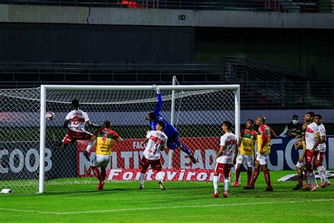 Contra Os Pr Ximos Advers Rios Na Reta Final Do Brasileiro Crb Fez