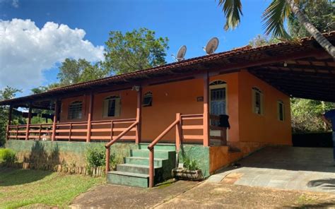 Ch Cara S Tio Quartos Na Rua Prefeiro Alcides Cunha Jardim