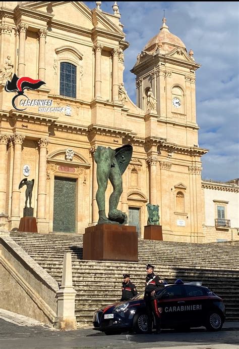 Noto Viola Ripetutamente Il Divieto Di Avvicinamento Alla Persona